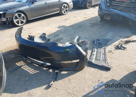 2024 Tesla Model Y Long Range Dual Motor All-Wheel Drive из США, поврежденный, VIN 7SAYGDEE0RA234017